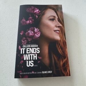 It Ends With Us Book - Colleen Hoover